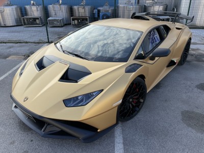 Lamborghini Huracan STO