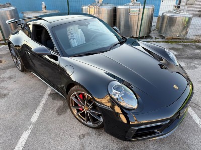Porsche 911 Carrera 4s