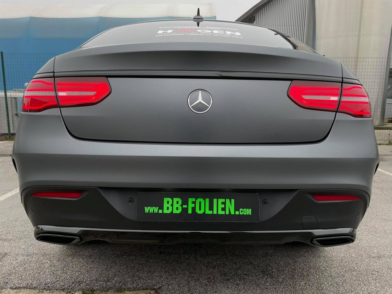 Folierung Mercedes Benz GLE Coupe KPL in Perl weiß X. Matt - Schwarz g