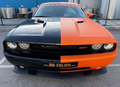Folierung dodge challenger srt kpl in orange toxic matt schwarz x metallic by bb folien folierungen foliranje dodge challenger srt kpl v oranzno toxik mat crno x metalik by bb folien folierungen12