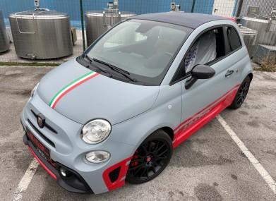 Folierung fiat abarth competizione kpl in satin grau matt design rot glanzed by bb folien folierungen foliranje fiat abarth competizione kpl v satin sivo matt dizajn rdeca sijaj by bb folien folierungen16